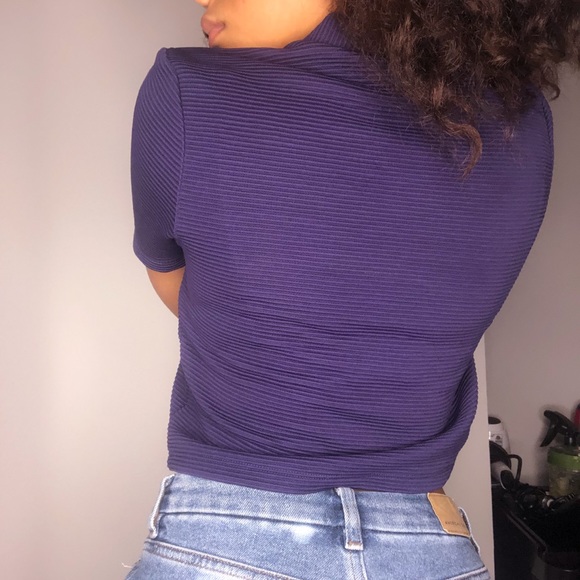 Purple crop top turtle neck - Picture 3 of 3